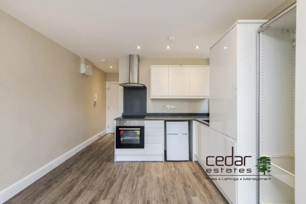 Studio flat for rent