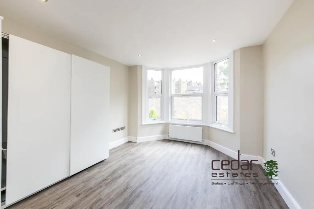 Studio flat for rent