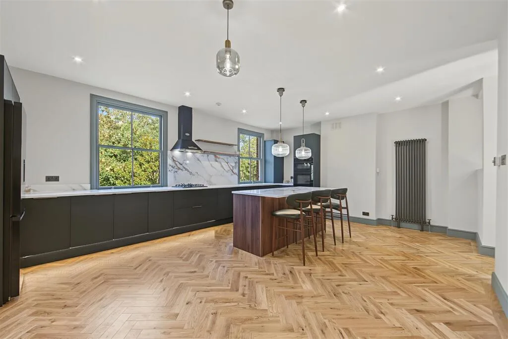 3 bedroom apartment for rent