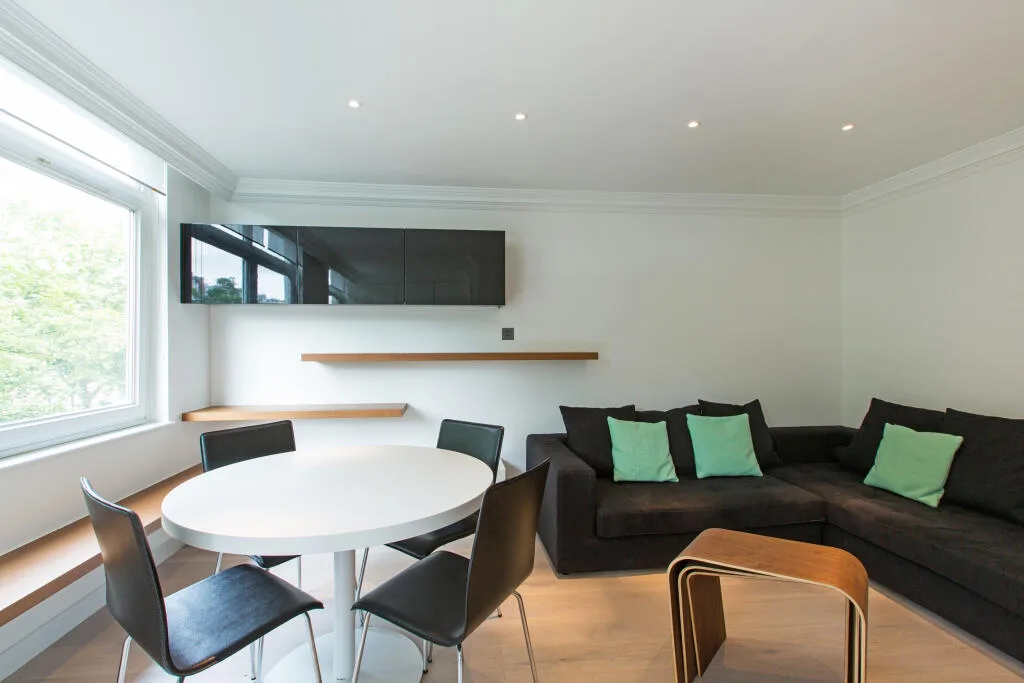 2 bedroom apartment for rent