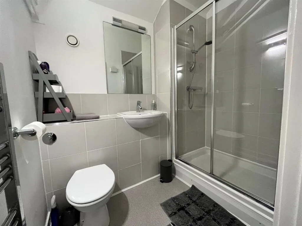 1 bedroom duplex for rent