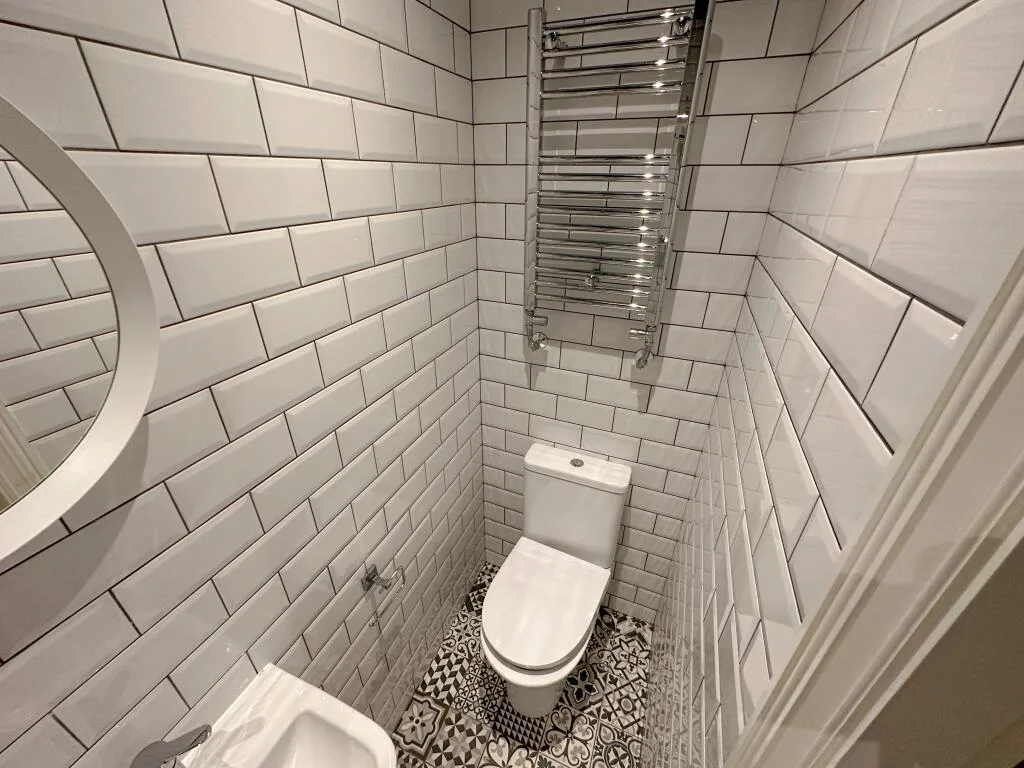 6 bedroom terraced house for rent