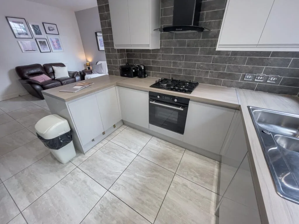 4 bedroom terraced house for rent