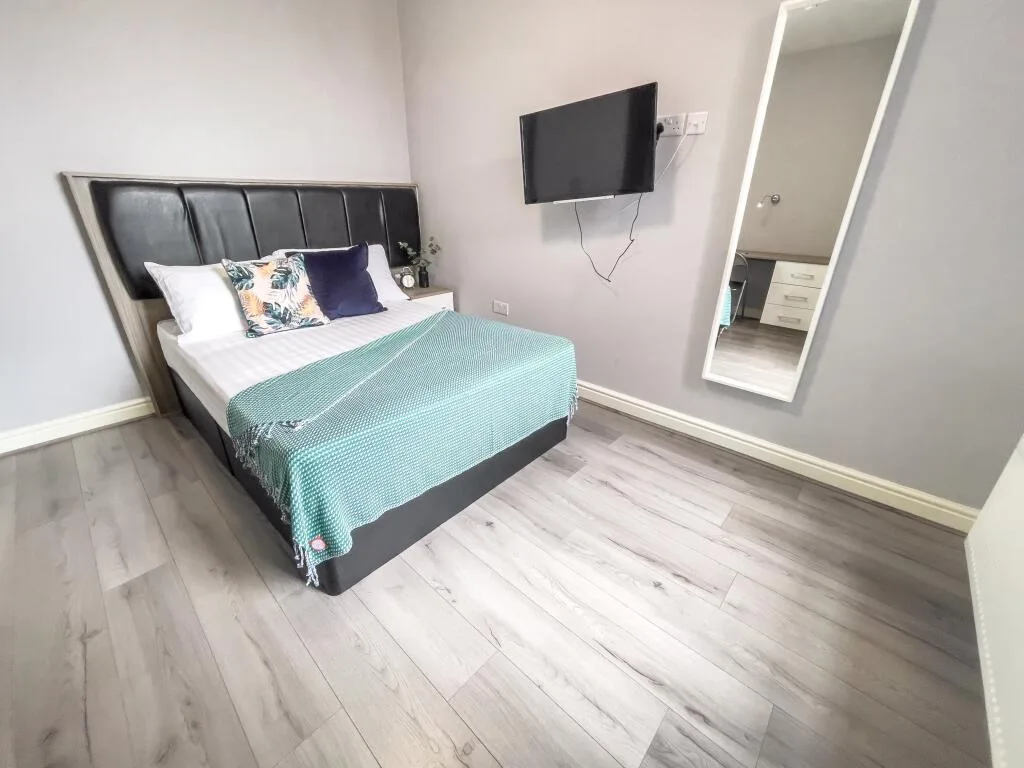 4 bedroom terraced house for rent