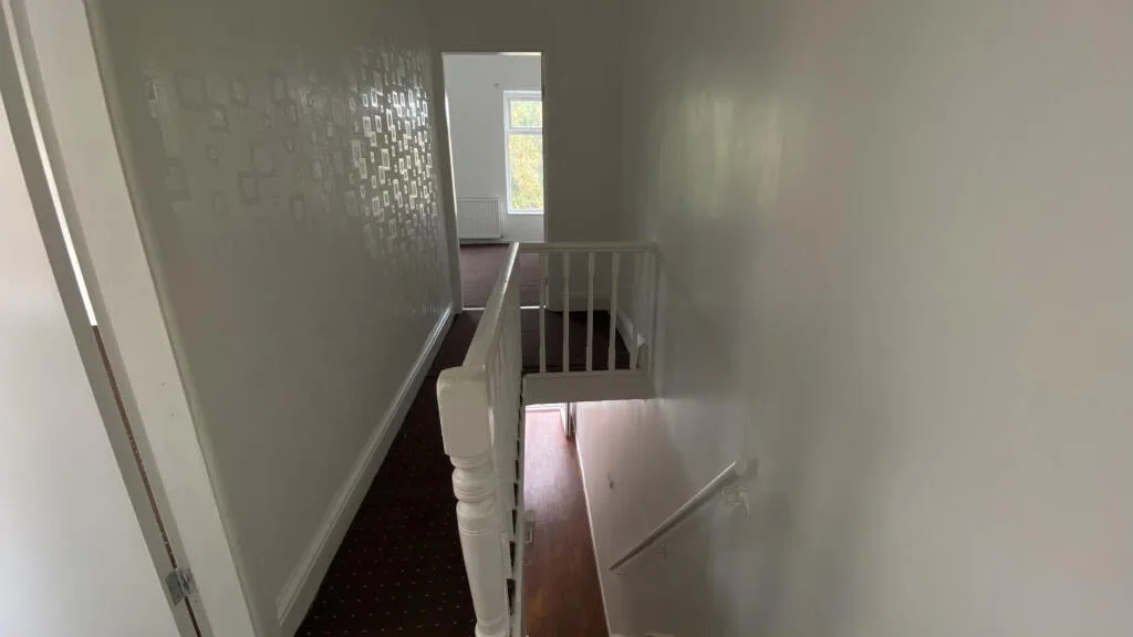 2 bedroom end of terrace house for rent
