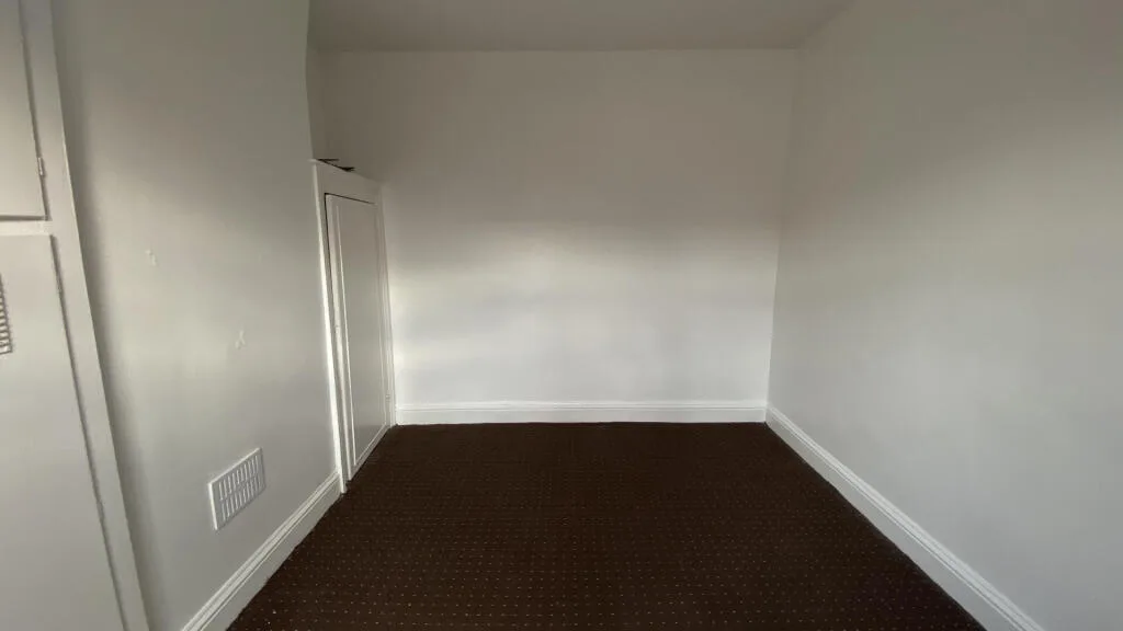2 bedroom end of terrace house for rent