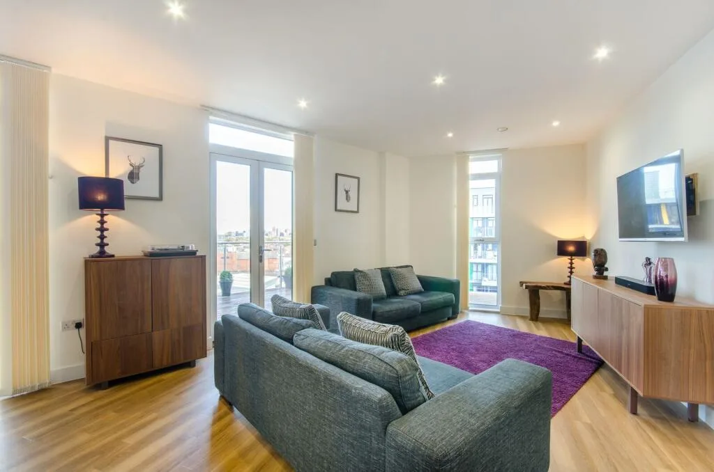 3 bedroom flat for rent
