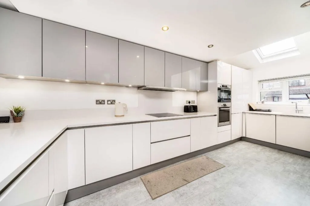 3 bedroom flat for rent