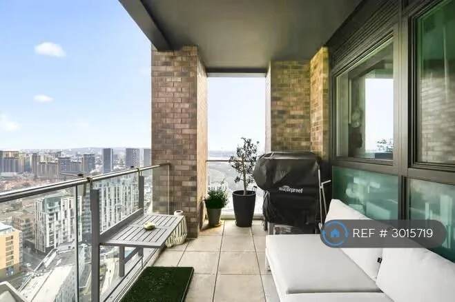 2 bedroom penthouse for rent