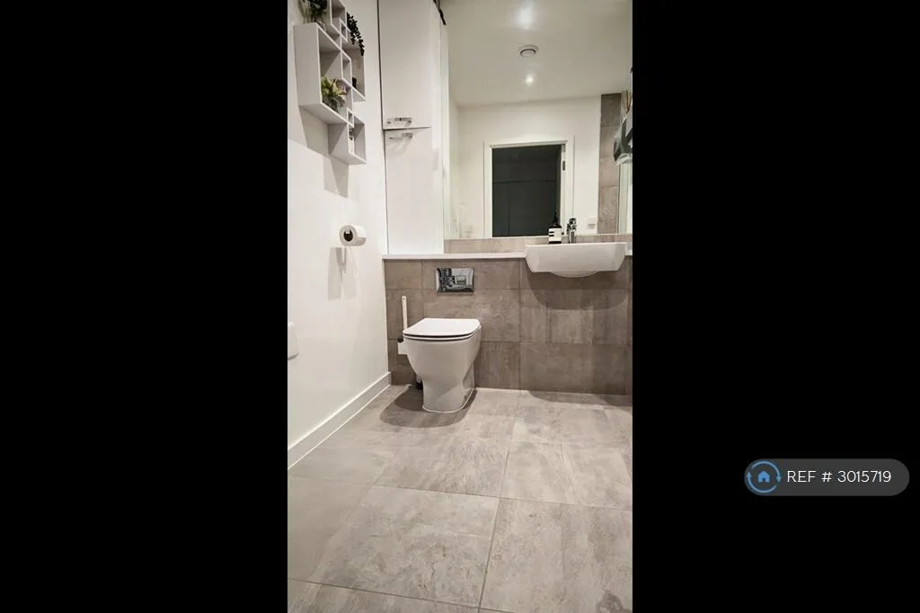 2 bedroom penthouse for rent