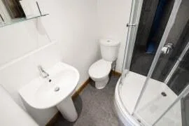 7 bedroom house for rent