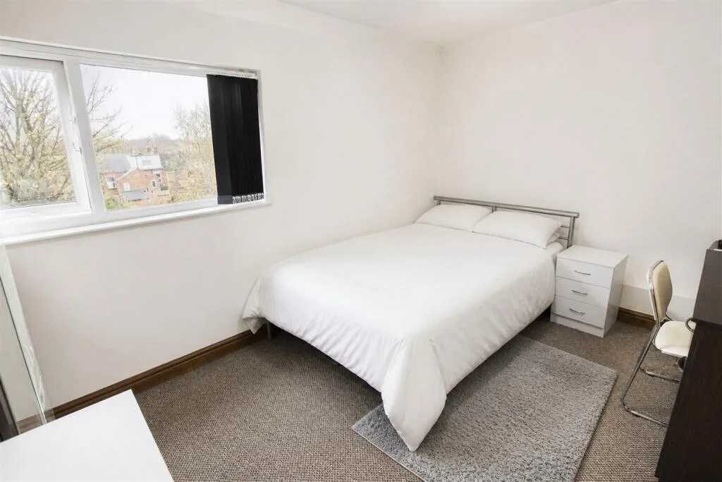 7 bedroom house for rent