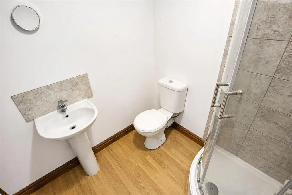 7 bedroom house for rent