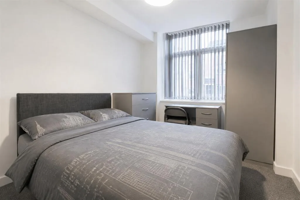 5 bedroom house for rent