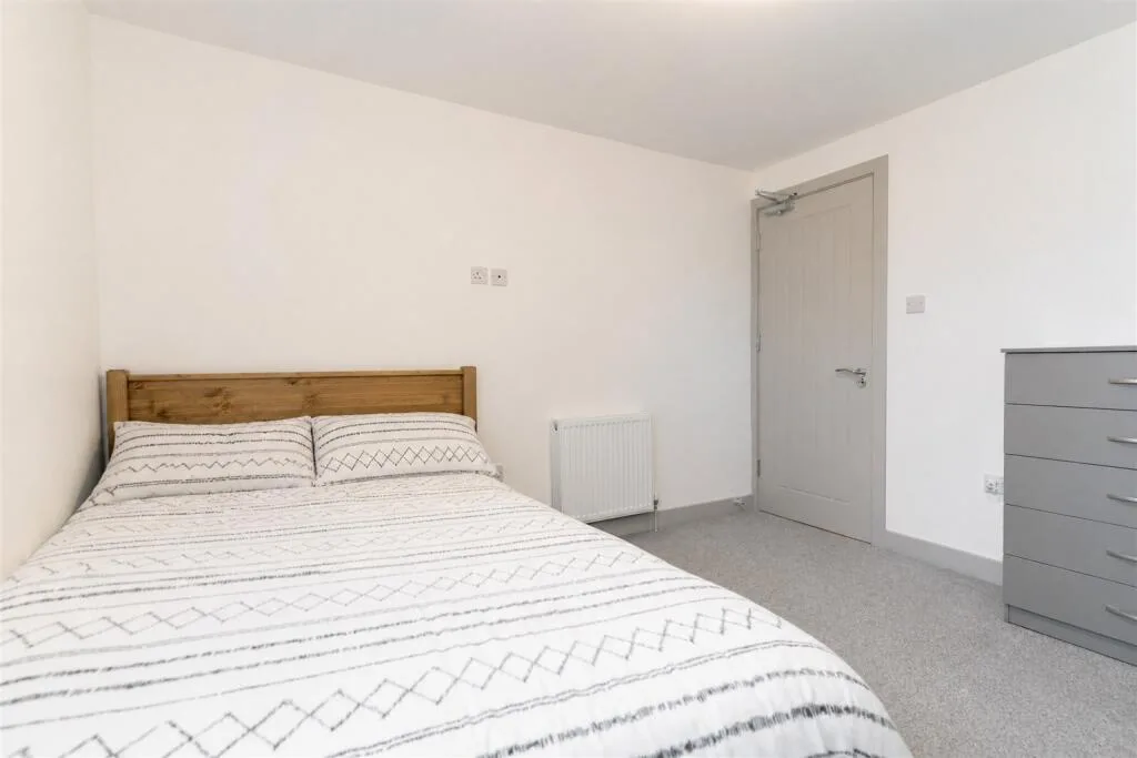 5 bedroom house for rent