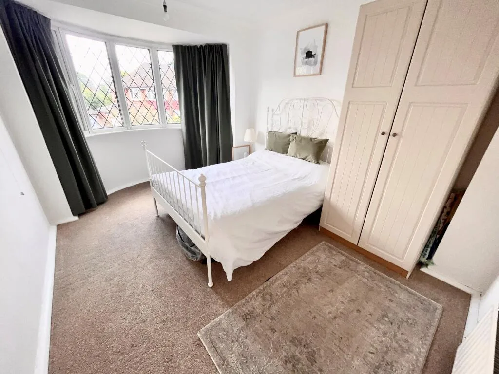 3 bedroom semi-detached house for rent