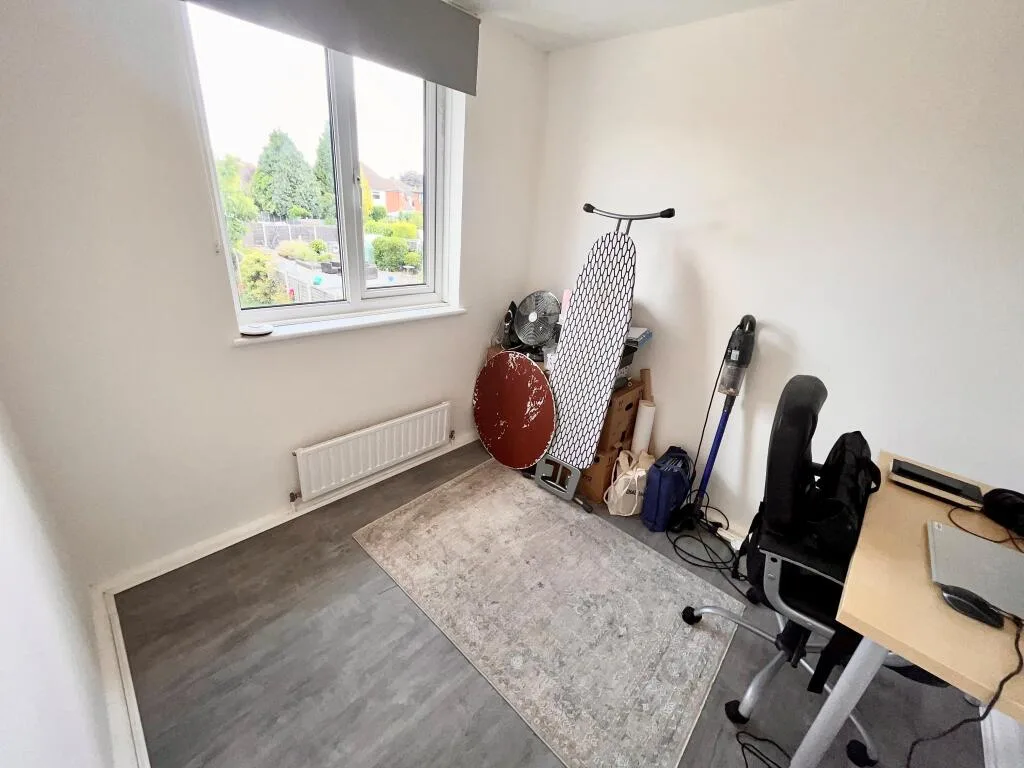 3 bedroom semi-detached house for rent