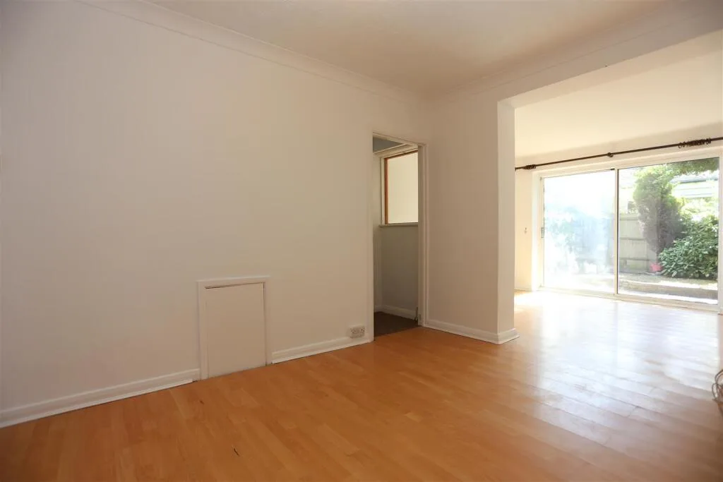 2 bedroom house for rent