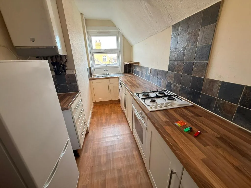 1 bedroom duplex for rent