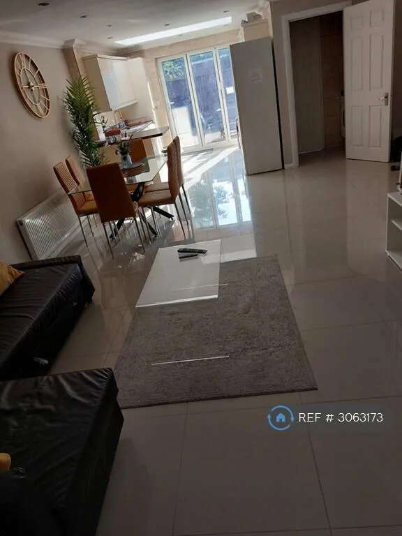 3 bedroom terraced house for rent