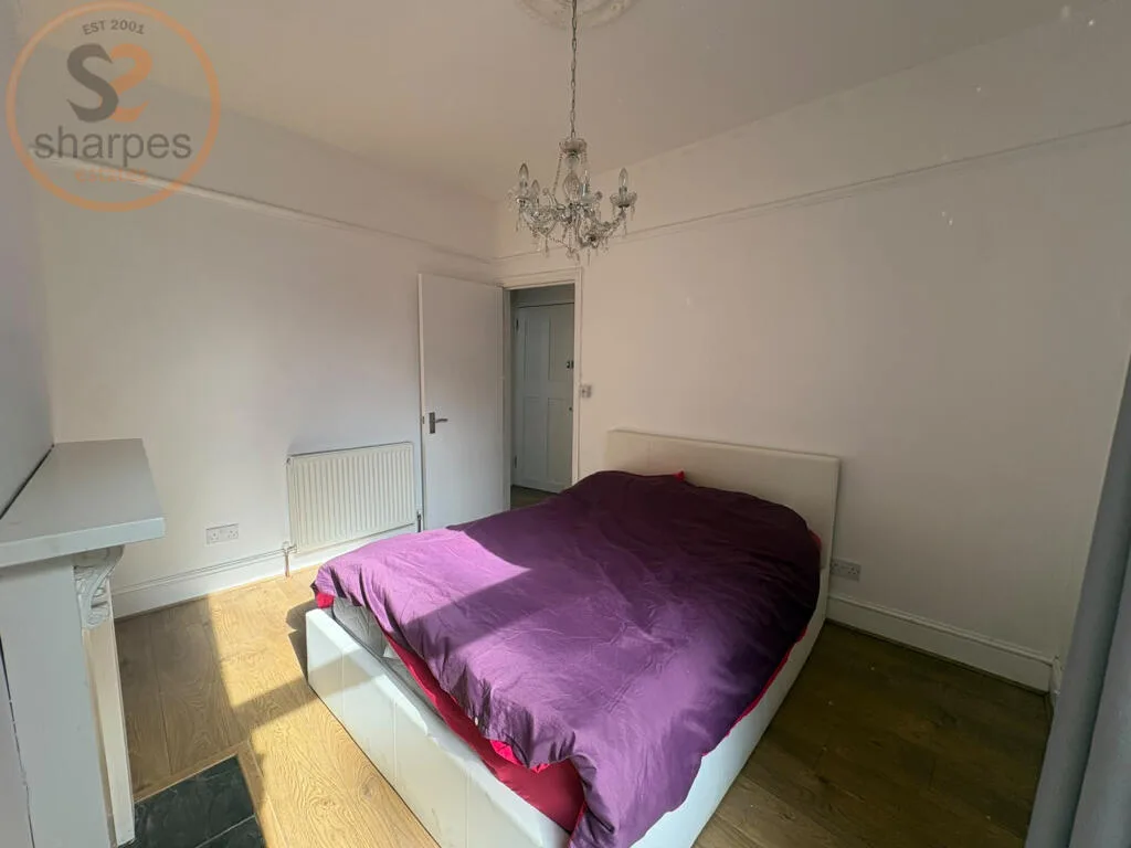 1 bedroom maisonette for rent