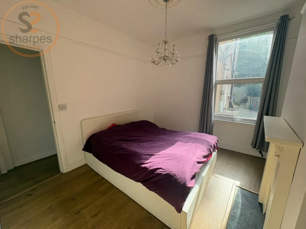 1 bedroom maisonette for rent