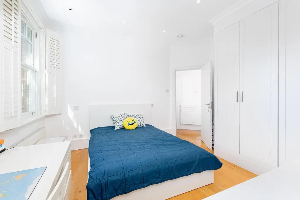 3 bedroom flat for rent