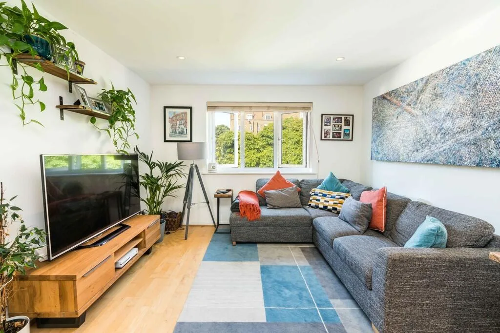 2 bedroom apartment for rent