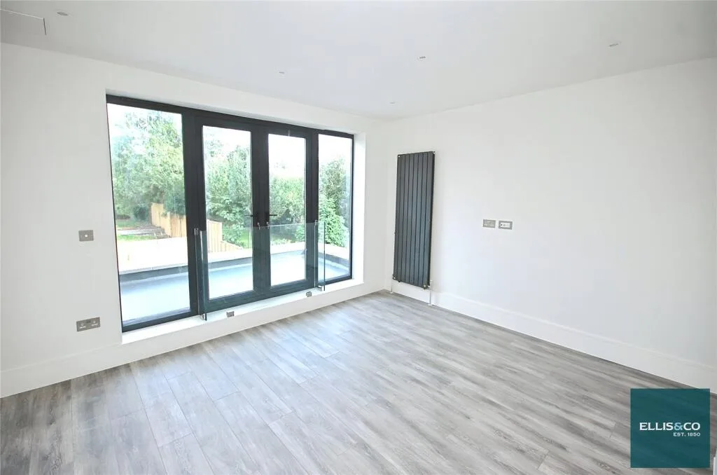 2 bedroom apartment for rent