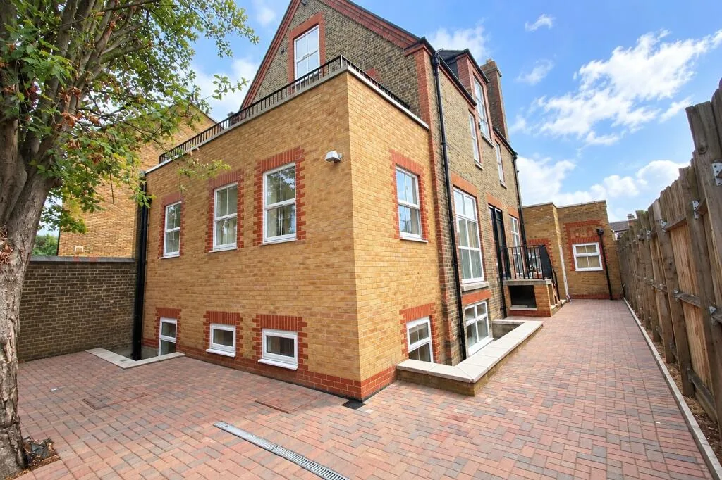 3 bedroom penthouse for rent