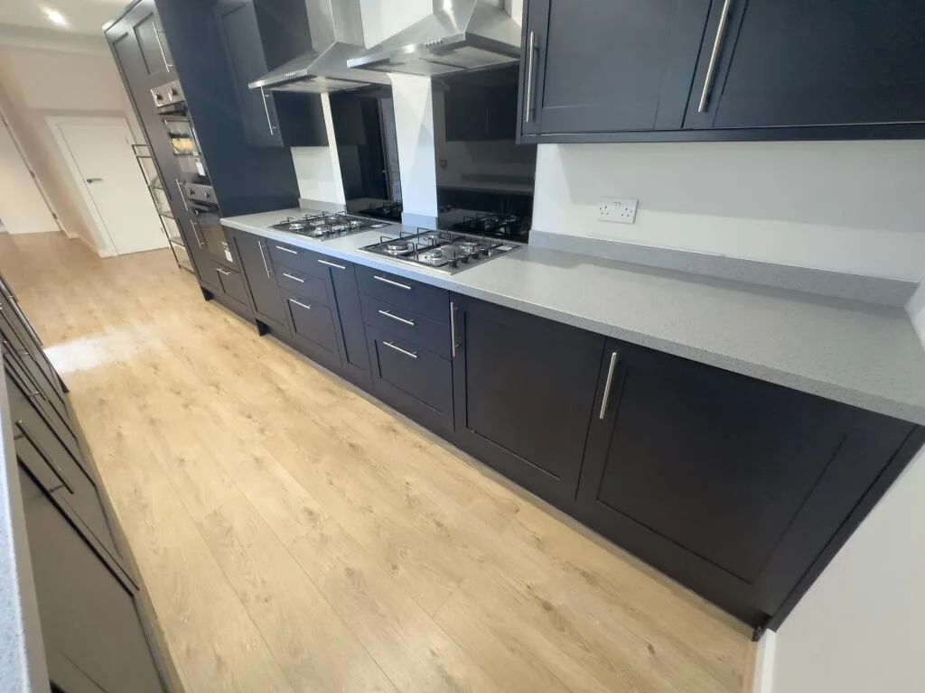 6 bedroom terraced house for rent