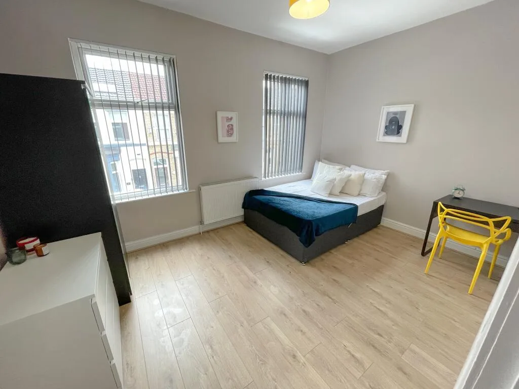 4 bedroom terraced house for rent