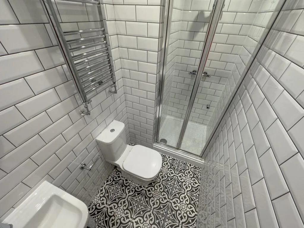 5 bedroom terraced house for rent