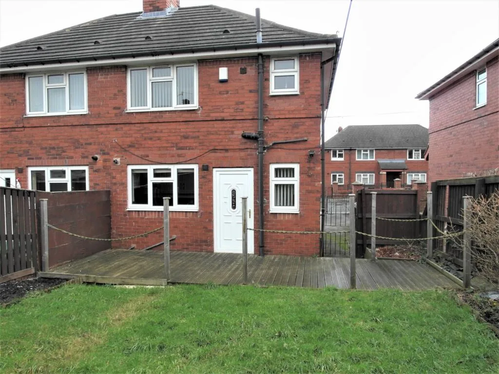 2 bedroom semi-detached house for rent