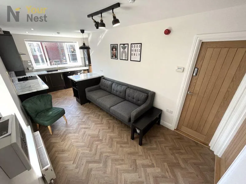 4 bedroom cottage for rent