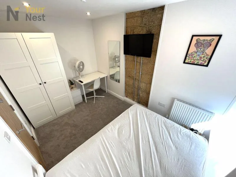4 bedroom cottage for rent