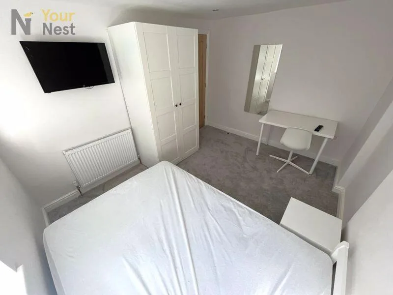4 bedroom cottage for rent
