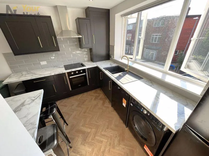 4 bedroom cottage for rent