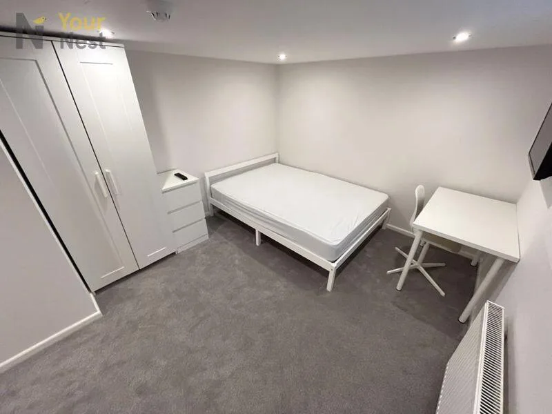 4 bedroom cottage for rent