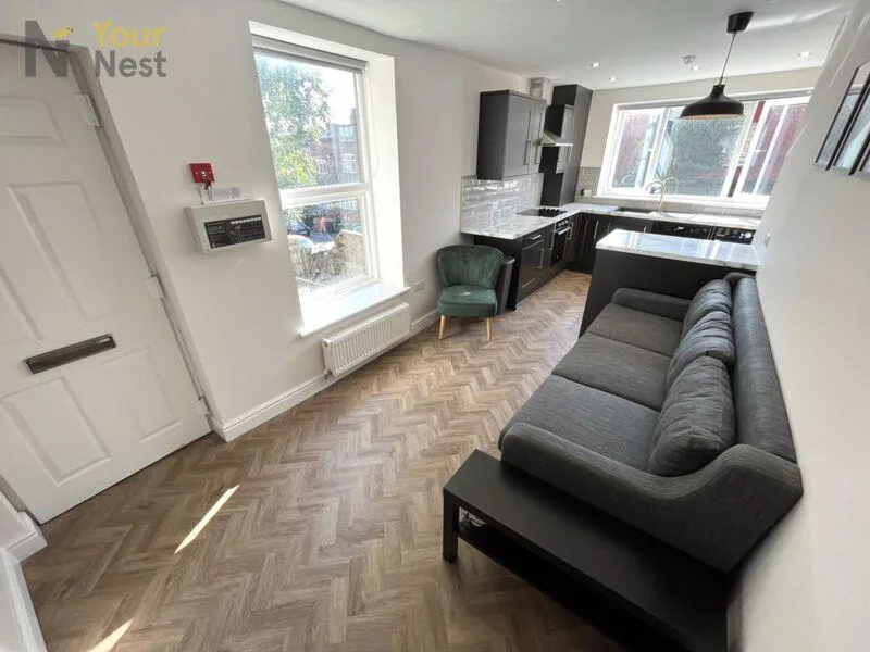 4 bedroom cottage for rent