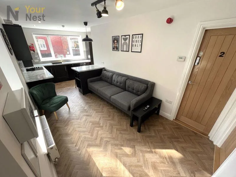 4 bedroom cottage for rent