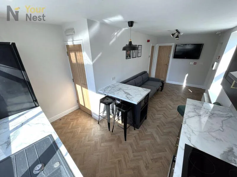 4 bedroom cottage for rent