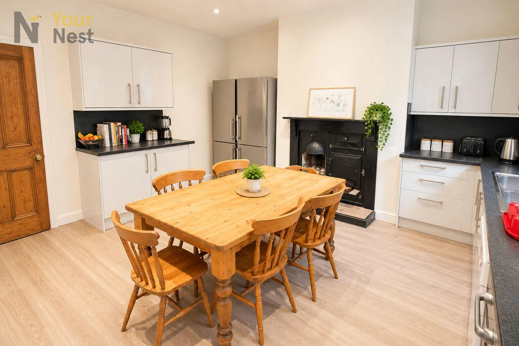 7 bedroom house for rent