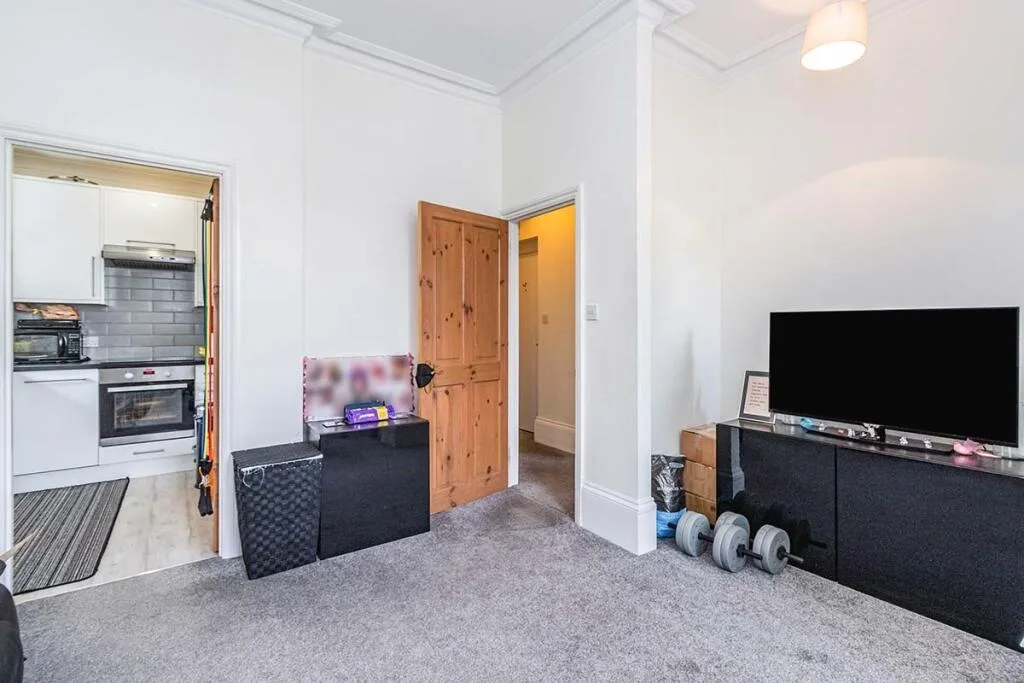 1 bedroom flat for rent