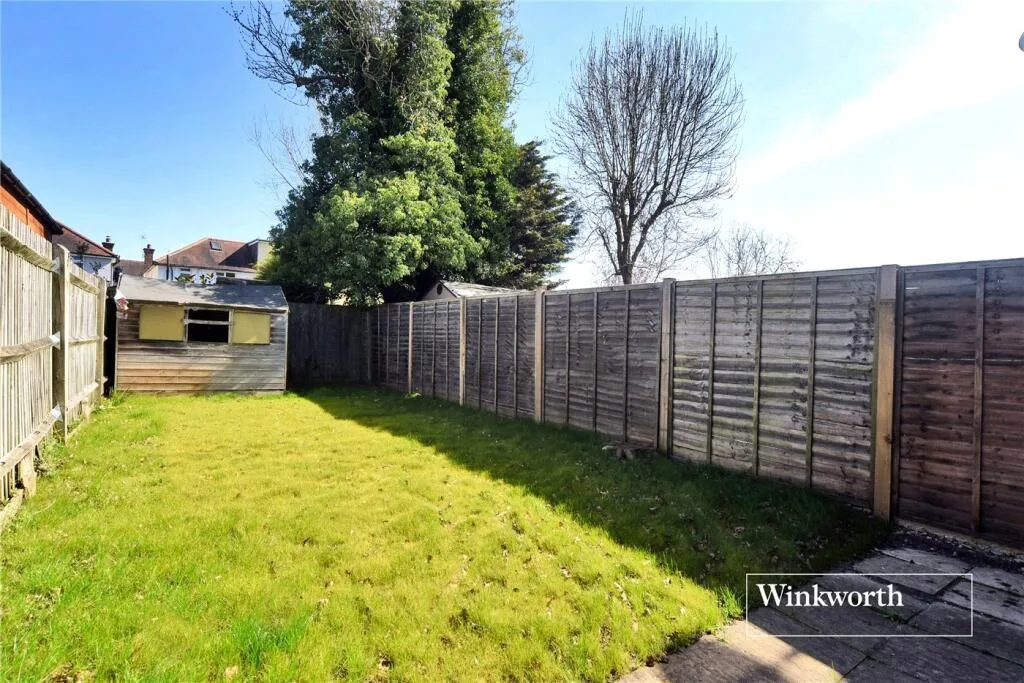 2 bedroom end of terrace house for rent