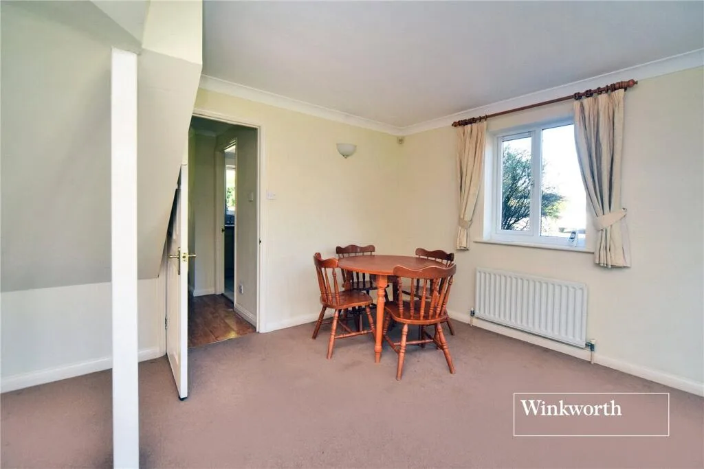 2 bedroom end of terrace house for rent