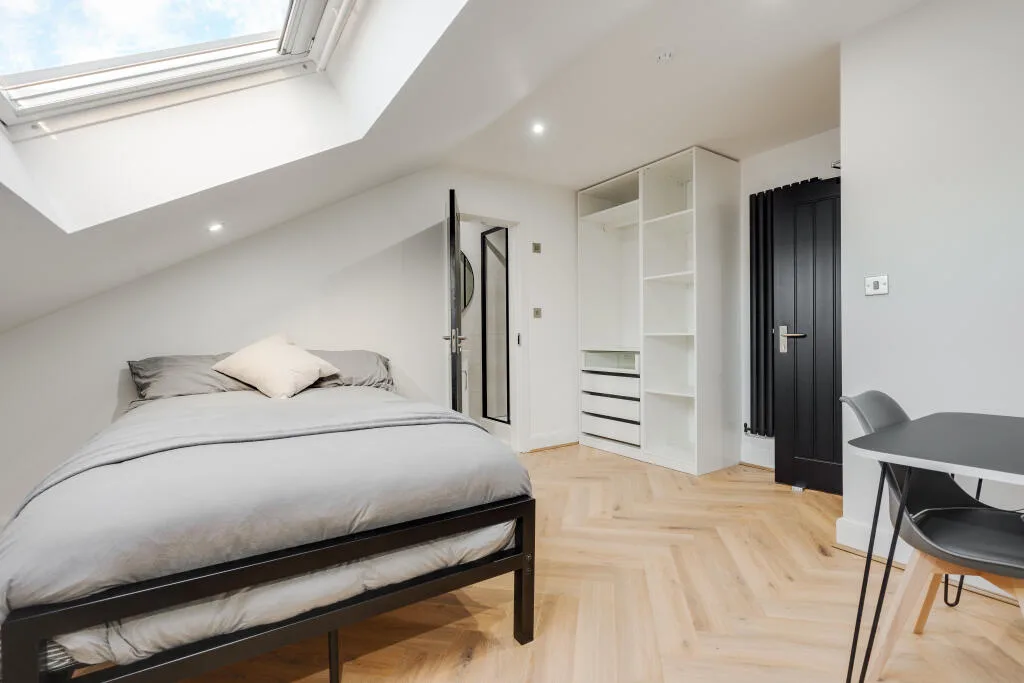 6 bedroom terraced house for rent