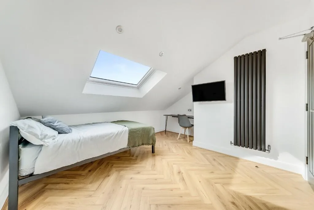 6 bedroom terraced house for rent