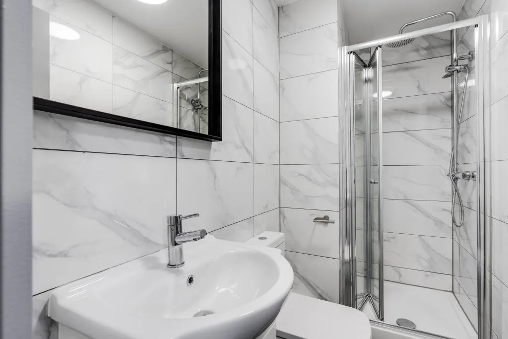 6 bedroom terraced house for rent