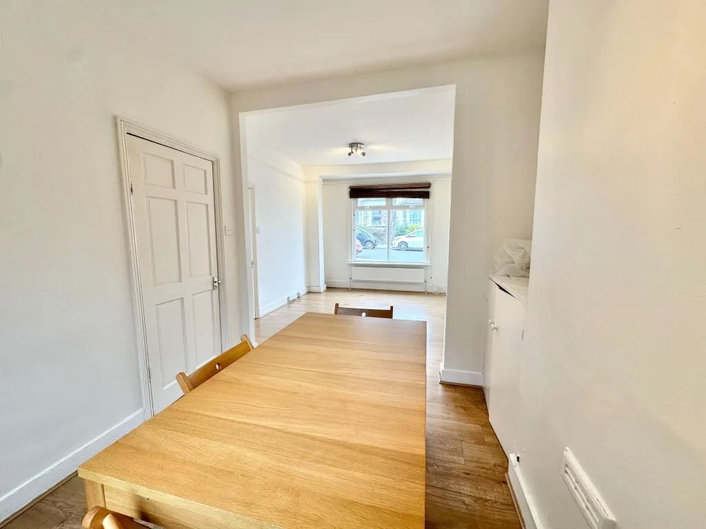 2 bedroom terraced house for rent